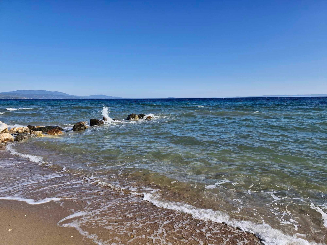 Golden Beach Hotel主图