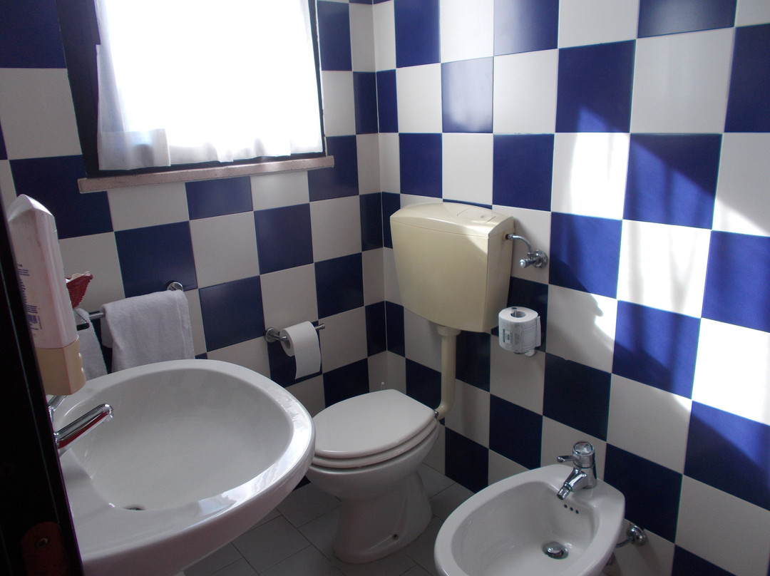 Hotel Versailles主图