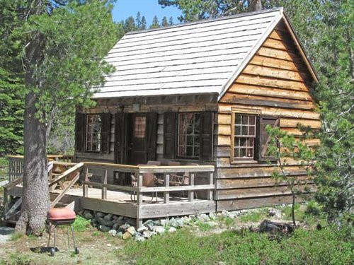 Elwell Lakes Lodge