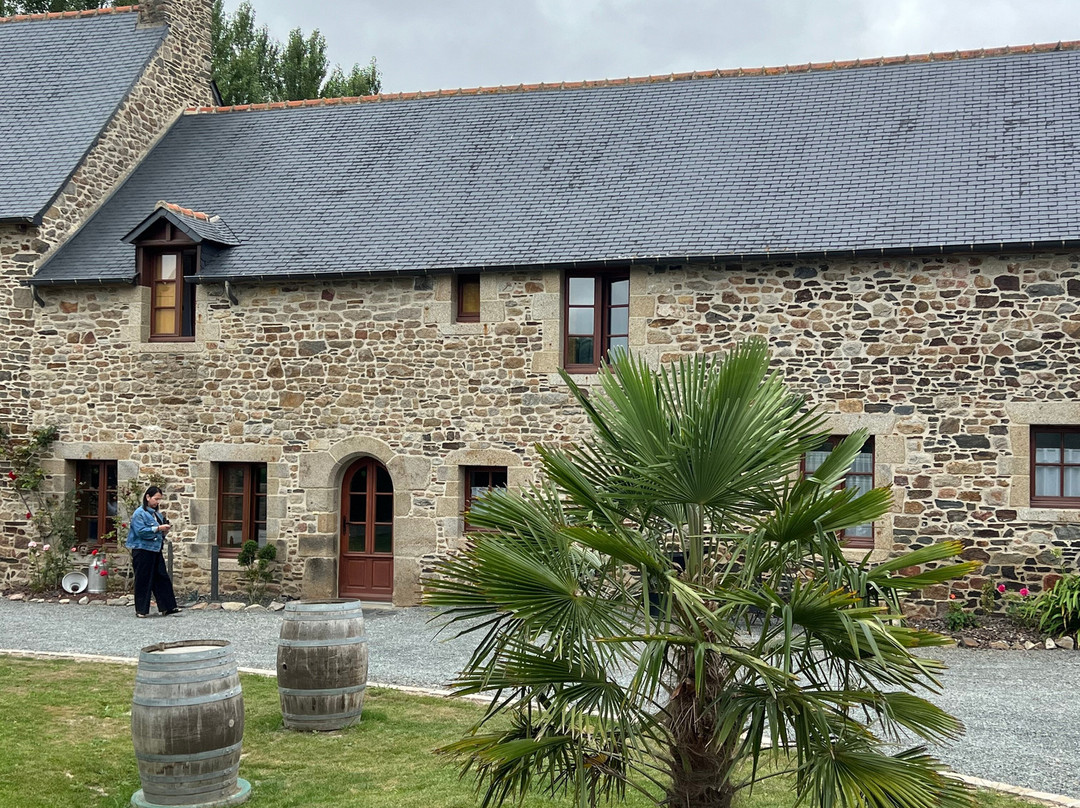 Le Haut Pont de la Baie主图