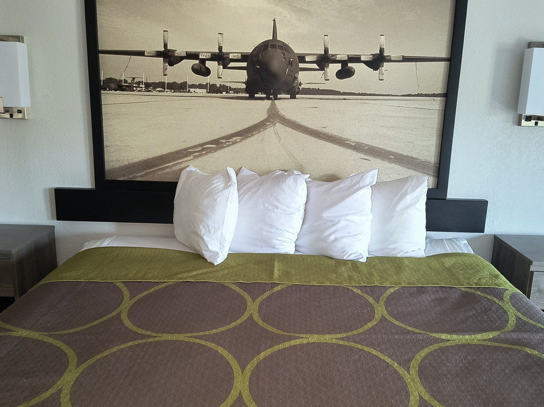 Super 8 by Wyndham Clemmons/Winston-Salem Area主图