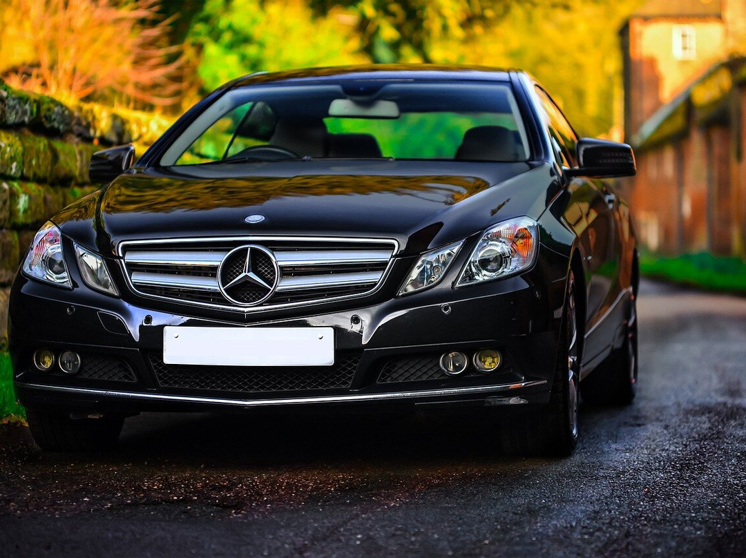 AAA Executive Cars Reading-雷丁必去景点