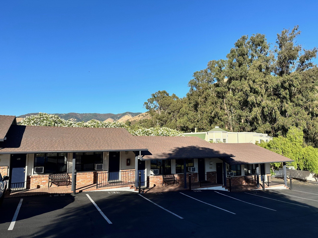 Peach Tree Inn主图