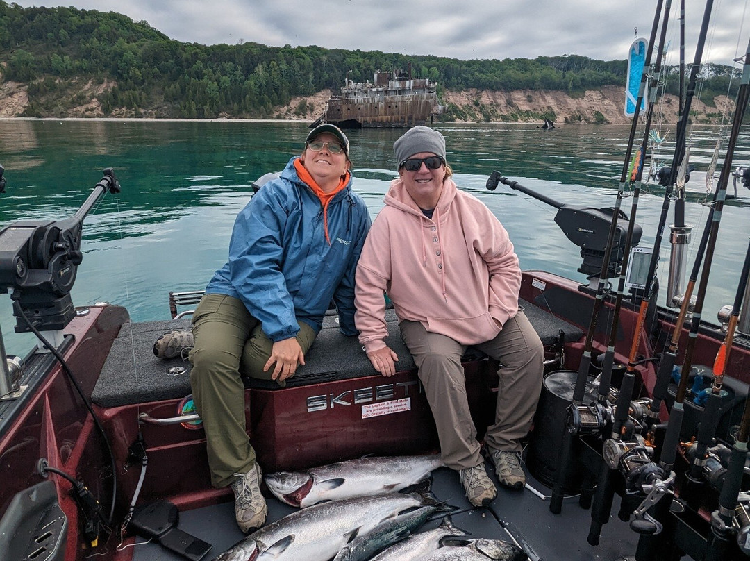 Central Coast Angling-特拉弗斯城必去景点