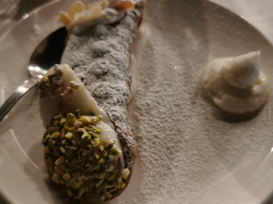 罗马纳别墅酒店主图
