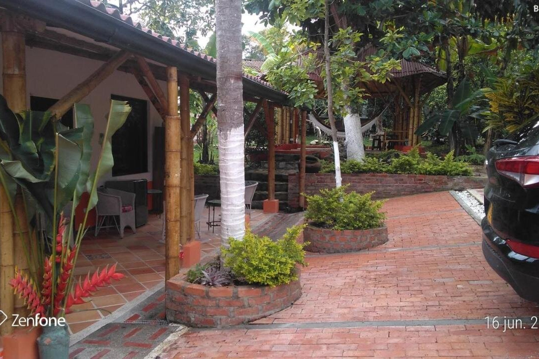 Hermosa Y Confortable Casa Campestre