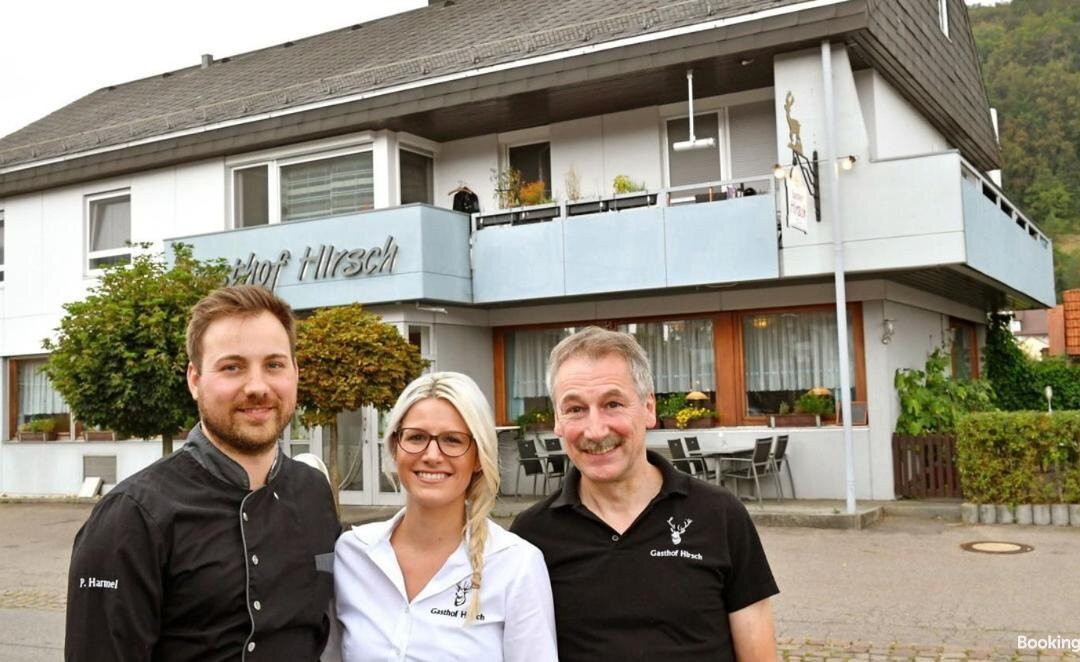 Gasthof Zum Hirsch Schmiechen主图