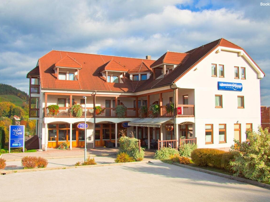Garni Hotel Zvon主图