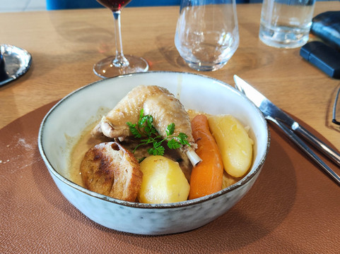 Hotel Restaurant " Chèvre Et Chou"