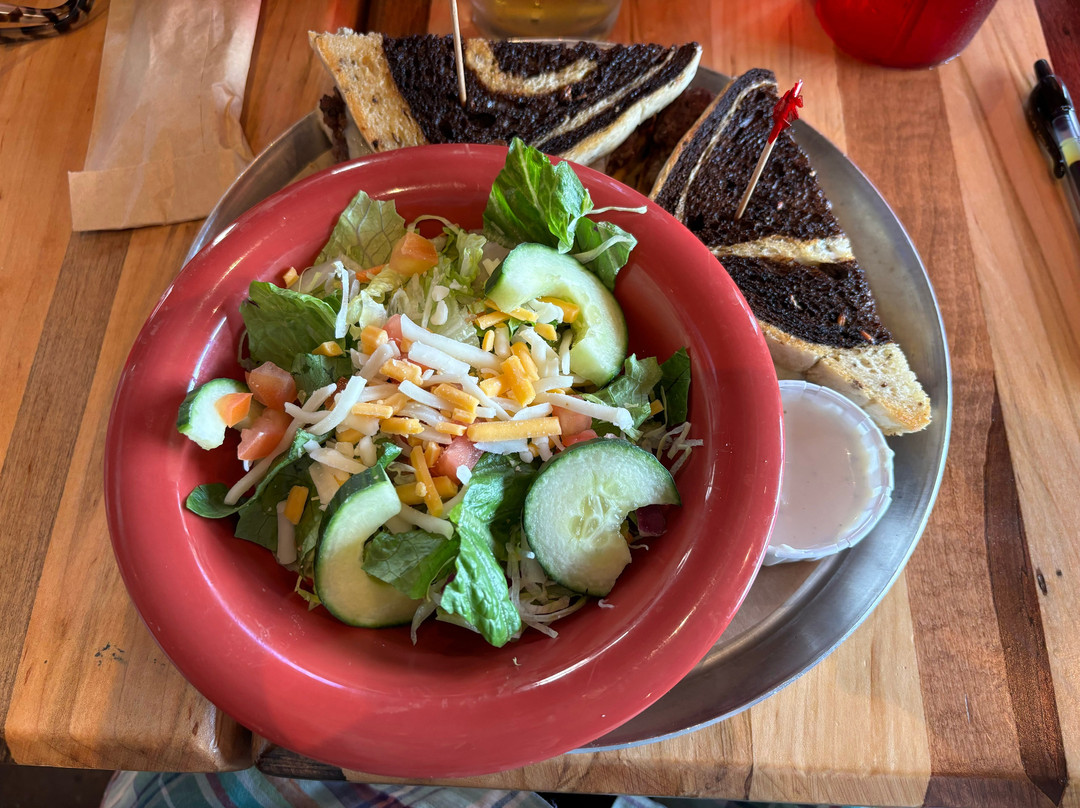 M.L.Rose Neighborhood Pub