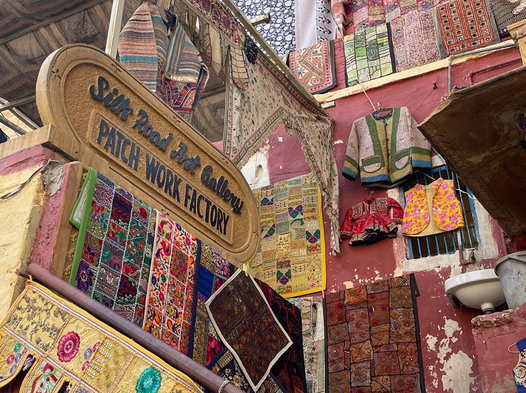 Silk Route Art Gallery-杰伊瑟尔梅尔必去景点