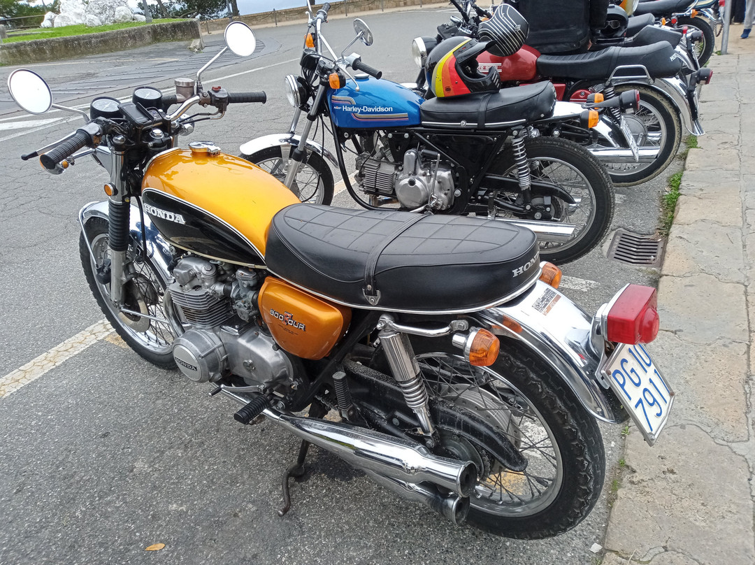 RIDE 70s Motorcycle Tours景点图片