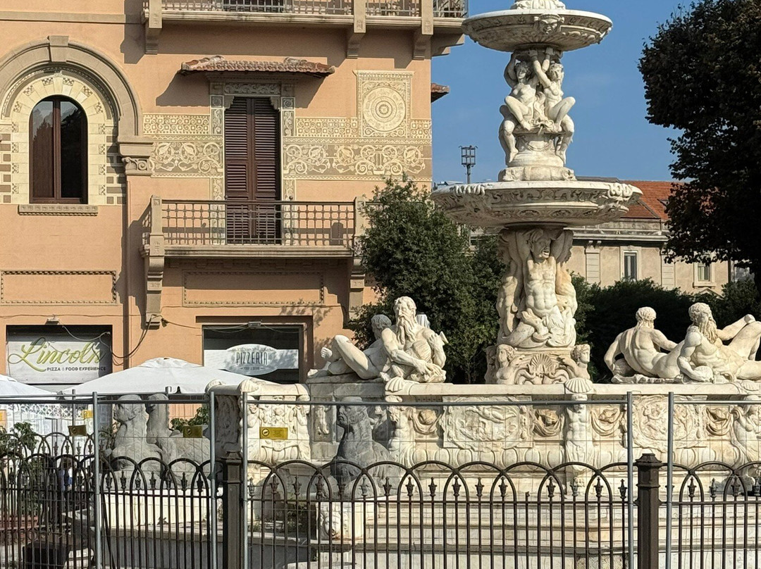 Fontana di Orione-墨西拿必去景点