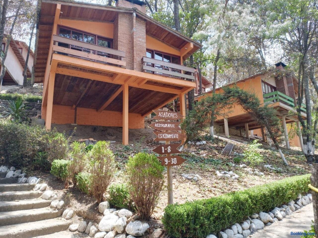 Cabanas Los Bosques del Zembo