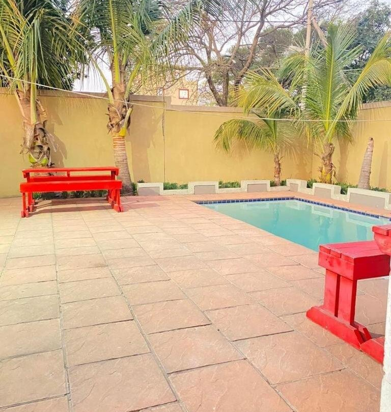 Bentley Lodge & Lifestyle