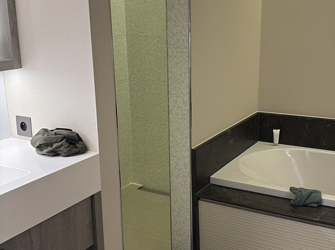 拉里瑟夫度假村主图