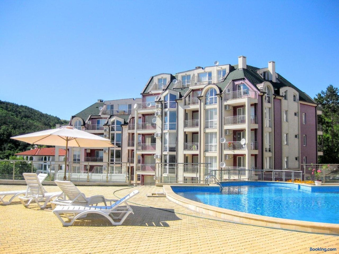 Aparthotel Kavarna Hills主图