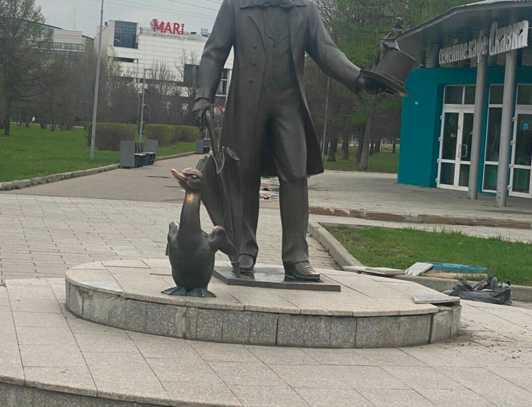 Monument to G.H. Andersen-莫斯科必去景点