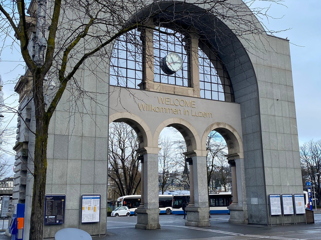 最佳西方罗萨斯酒店主图