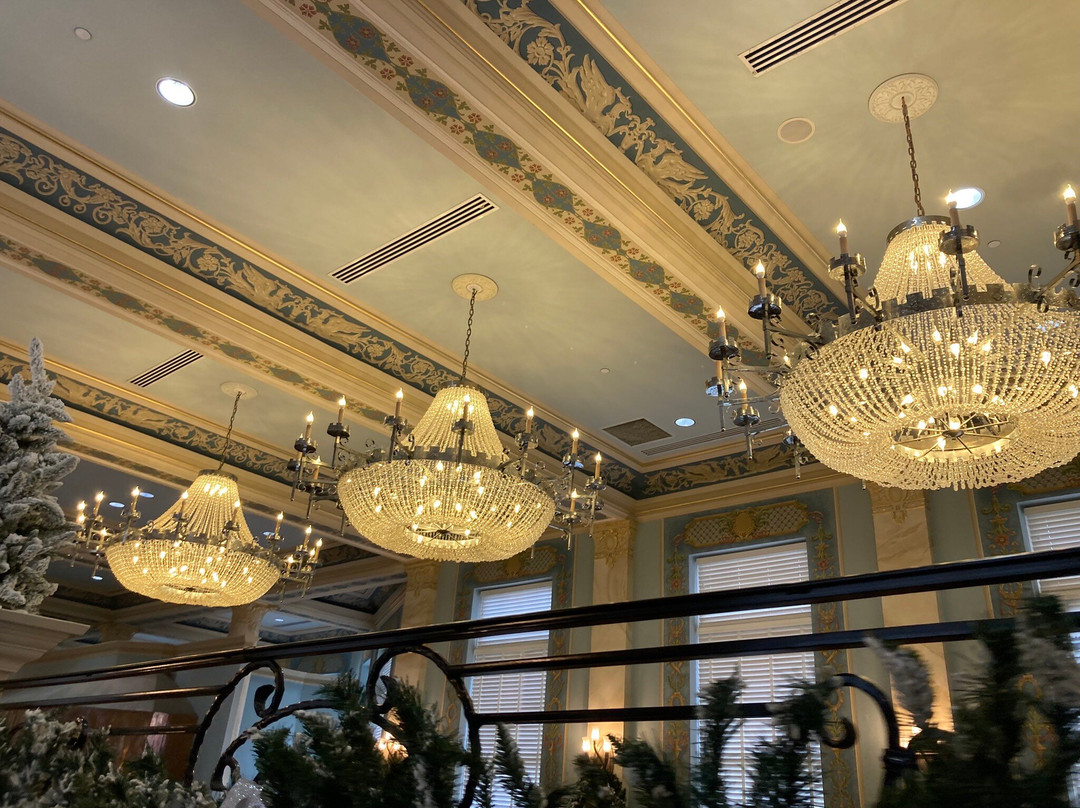 Indiana Landmark Tours - French Lick & West Baden Springs Hotels景点图片