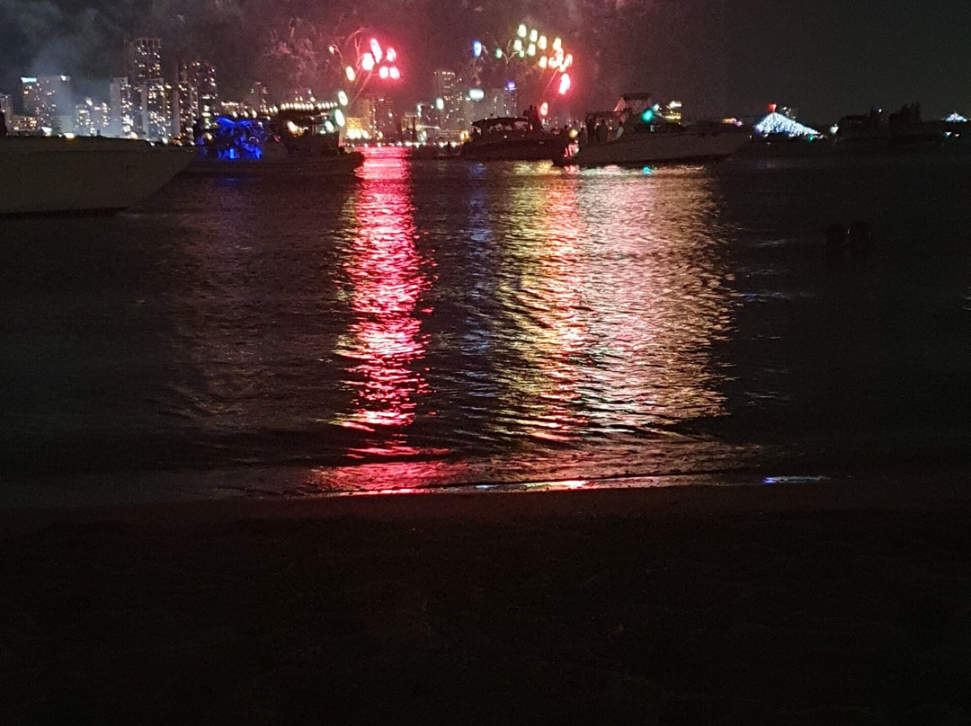 The Peninsula Riverside Apartments主图