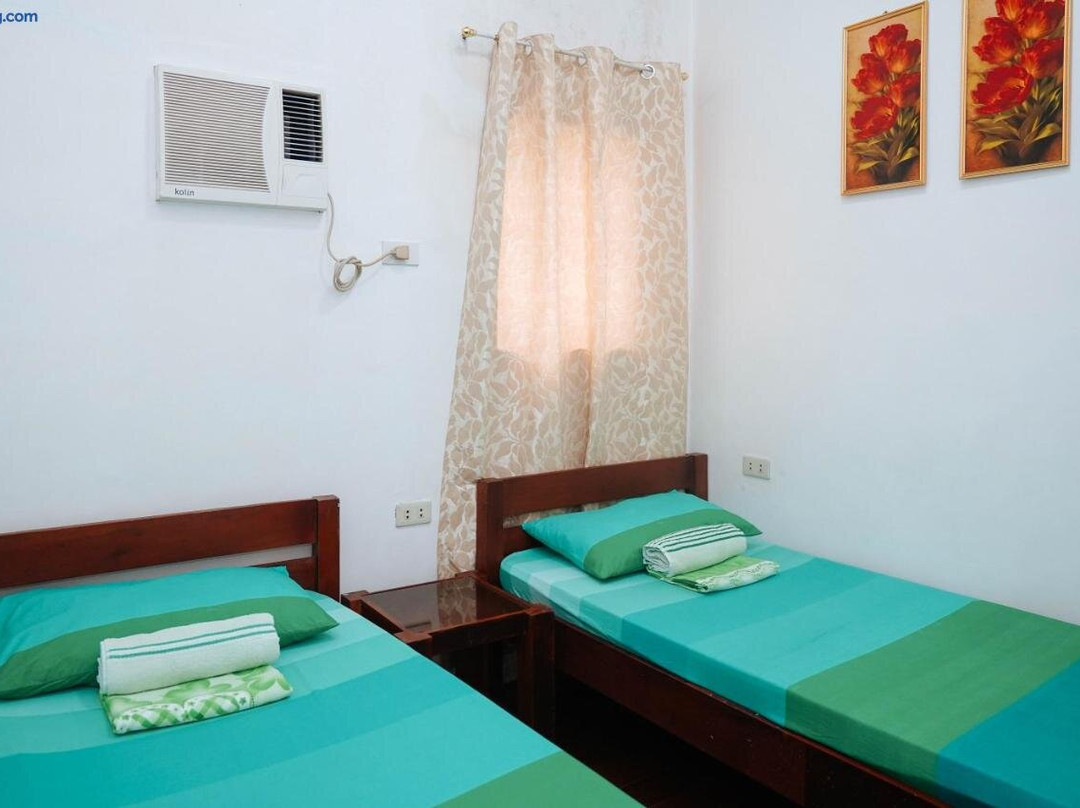 C Star Travellers Inn RedPartner