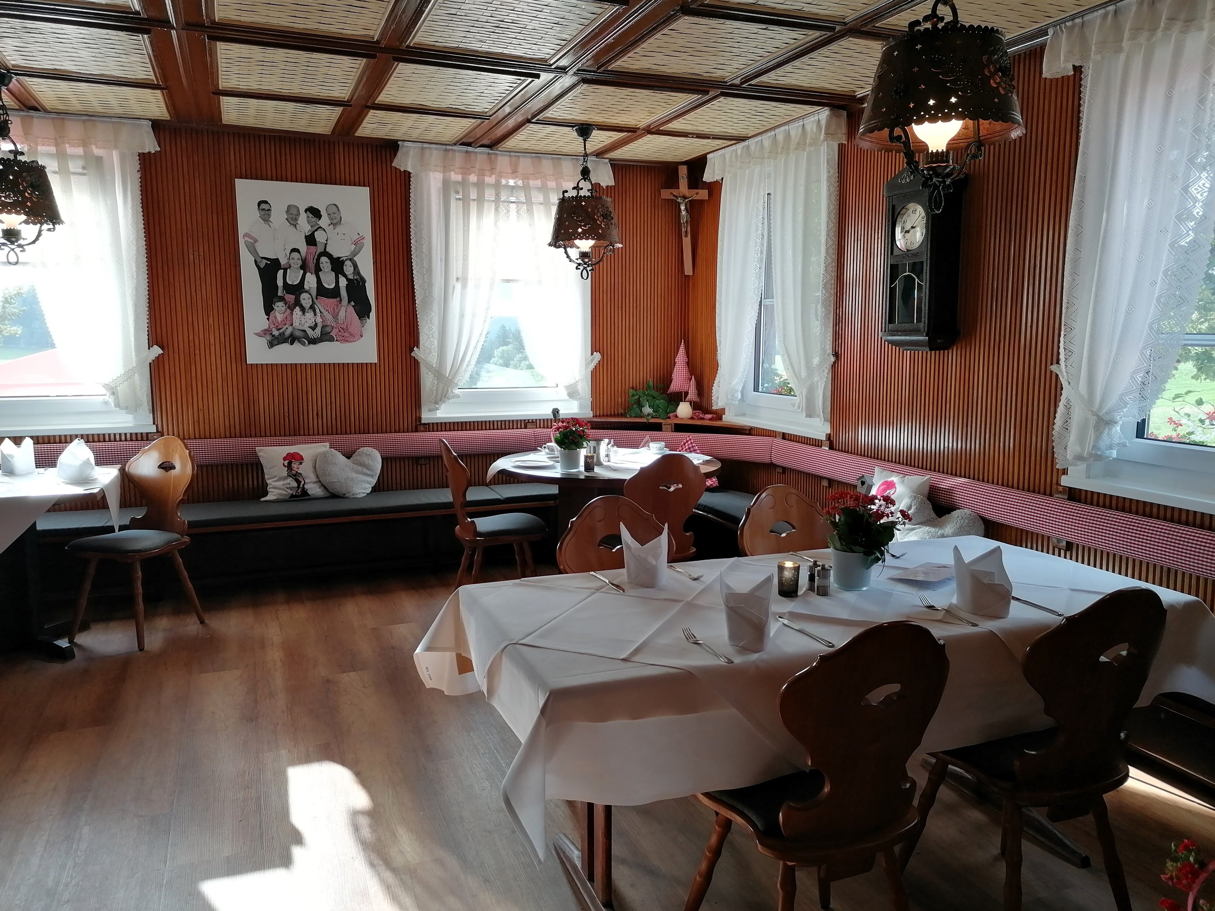 Gasthof Adler-官方