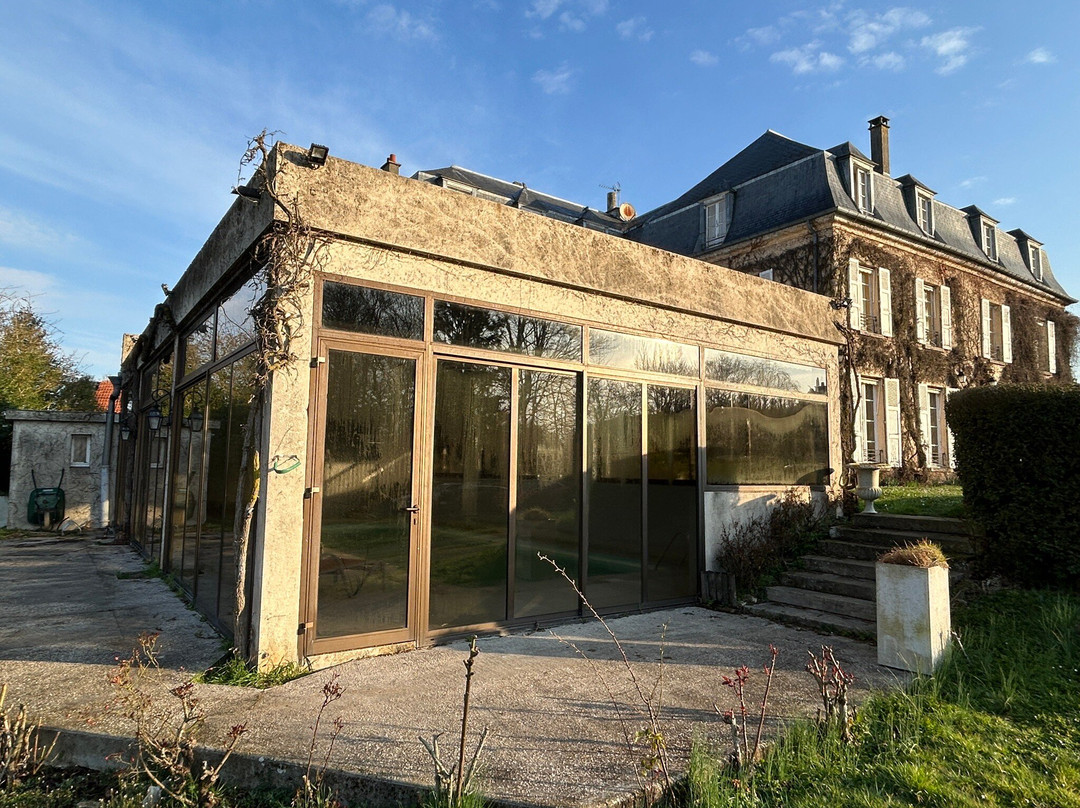 Chateau de Sancy主图