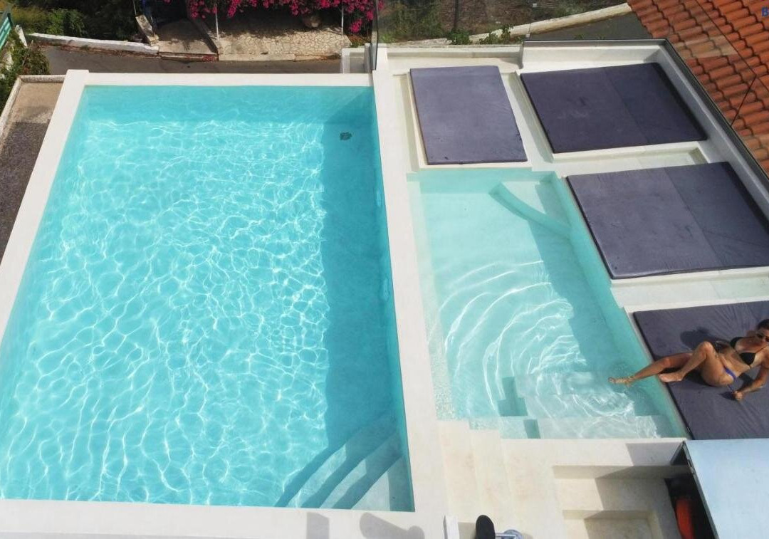 Thalasea Apartments