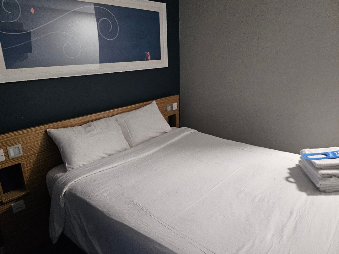 Travelodge Bolton Central River Street主图