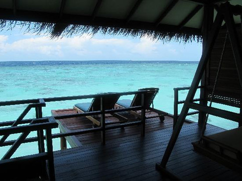 菲利兹尤岛度假村主图