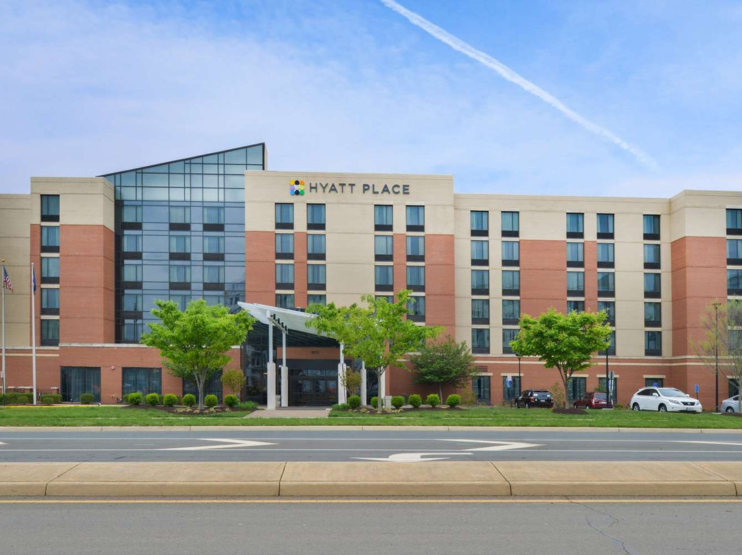 Hyatt Place Herndon / Dulles Airport - East