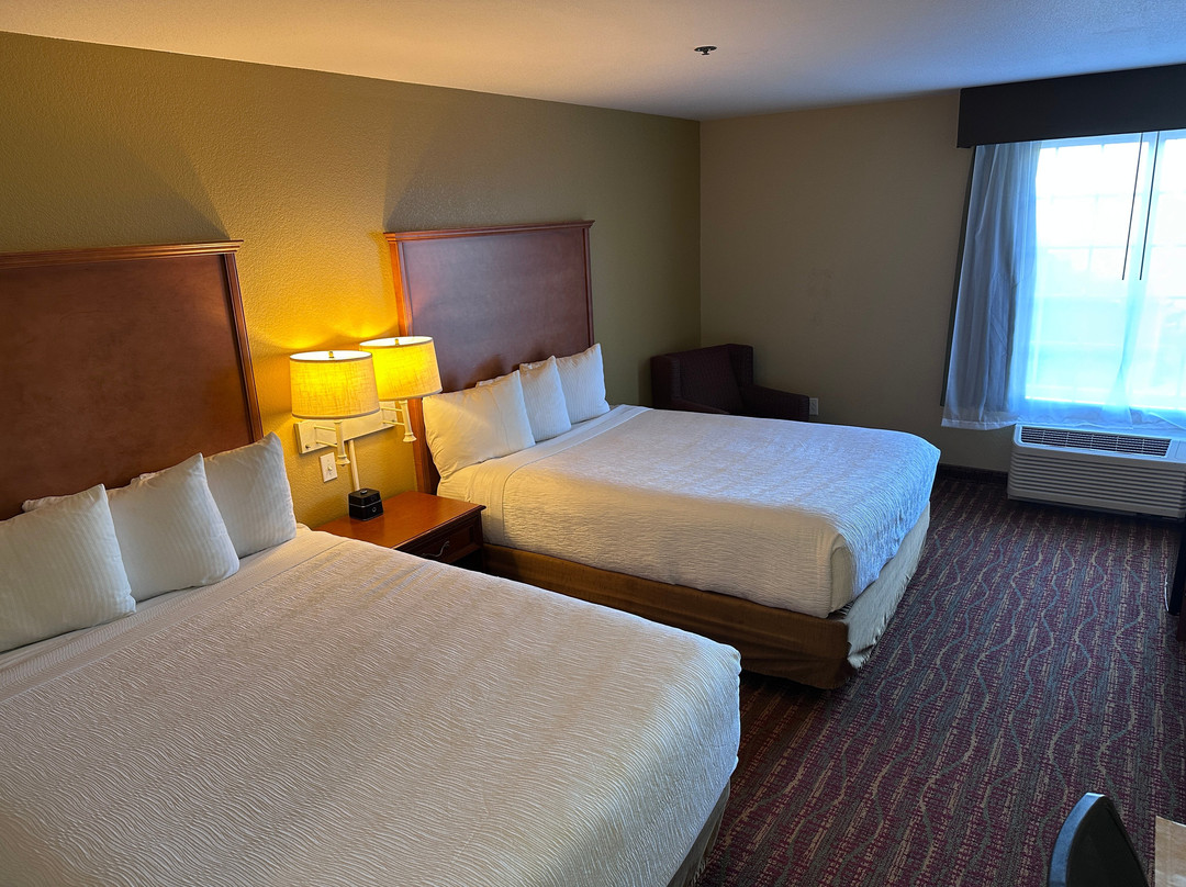 La Quinta Inn & Suites By Wyndham Bentonville主图