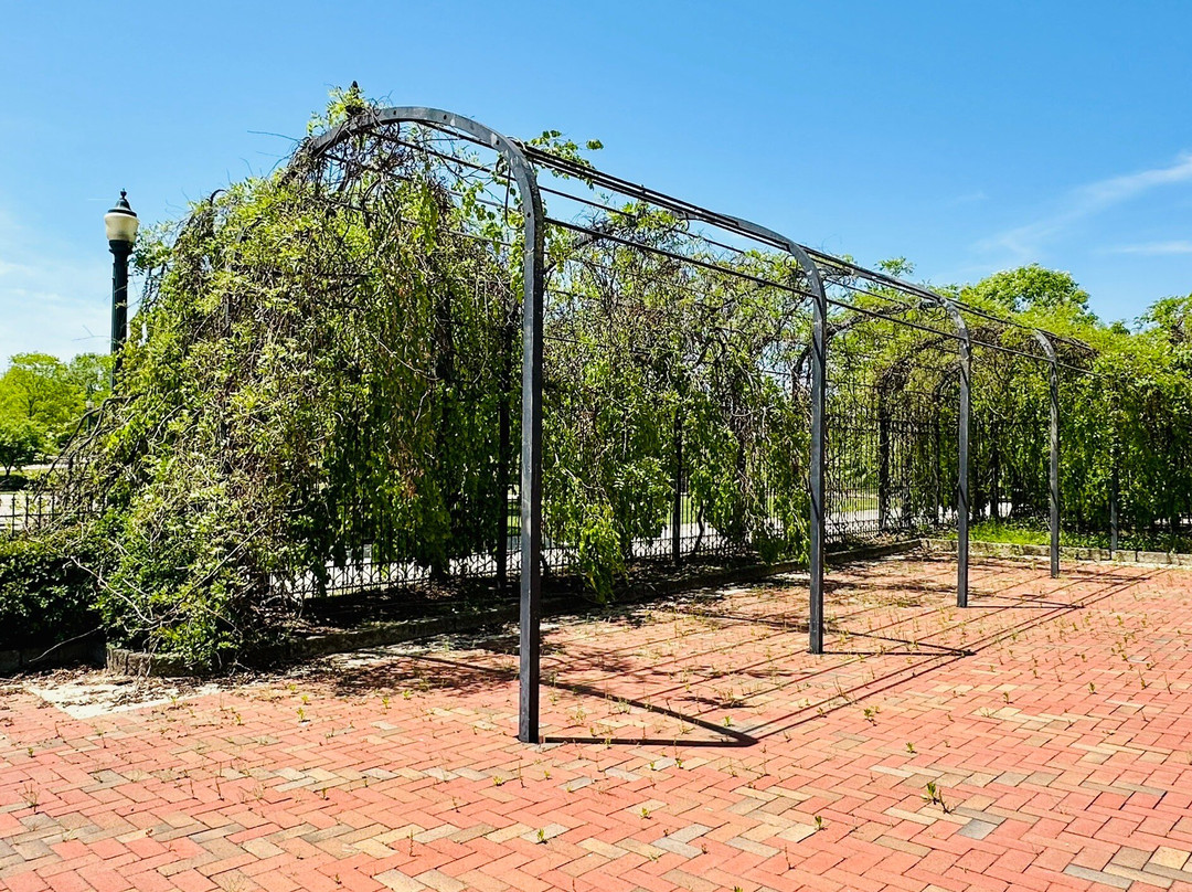 Longaberger Basket Factory/Homestead-Dresden必去景点