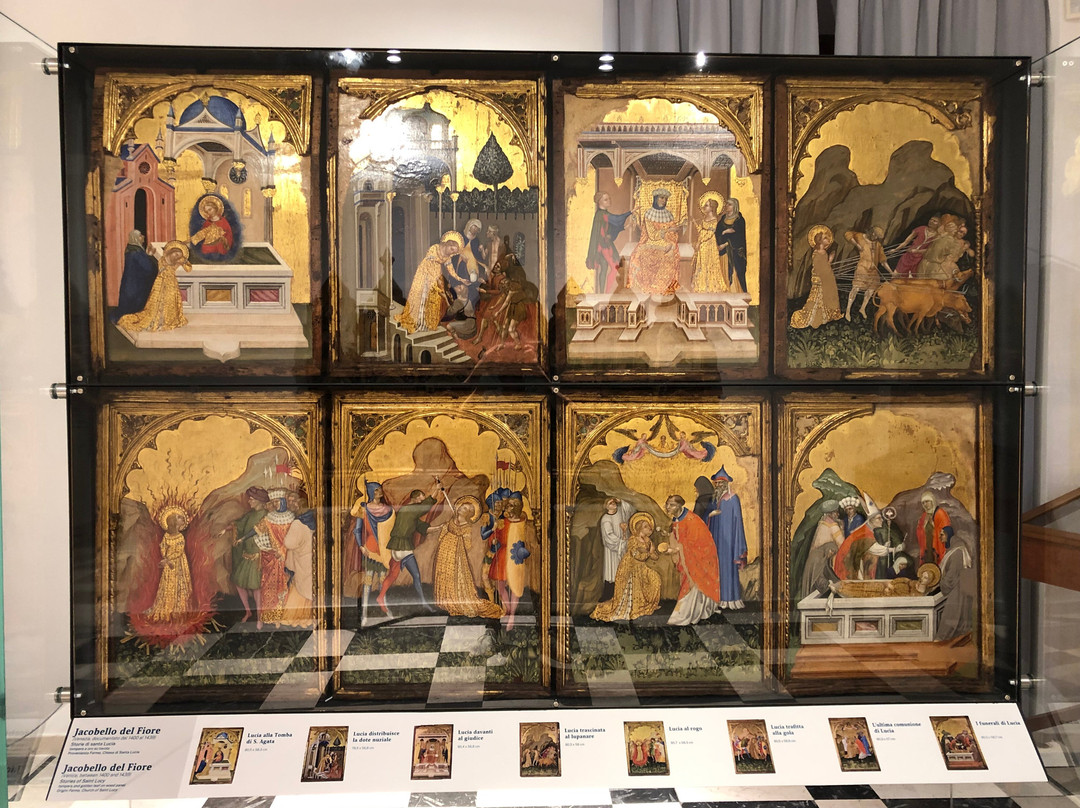 Pinacoteca Civica - Palazzo dei Priori-费尔莫必去景点