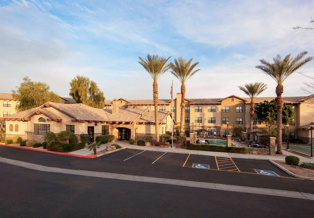 凤凰城古德伊尔原住客栈主图