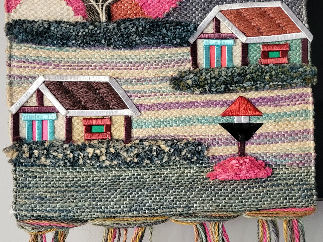 Ploumi Traditional Souvenir Shop-Mochos必去景点