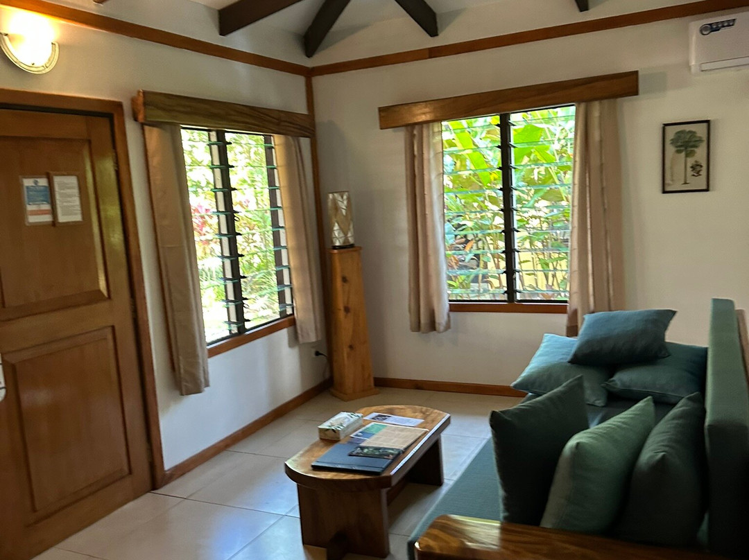 克罗太阳度假酒店主图