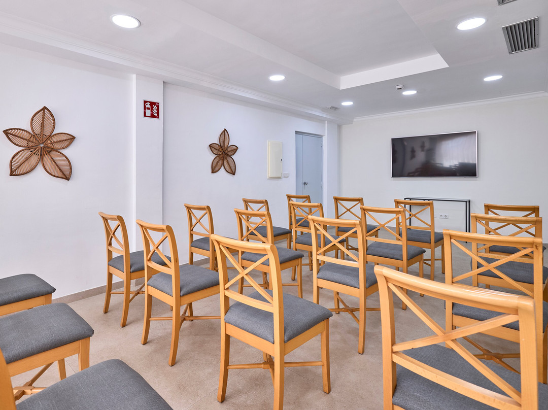 Universal Aparthotel Don Camilo主图