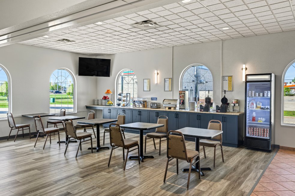 温克勒戴斯套房酒店-餐饮