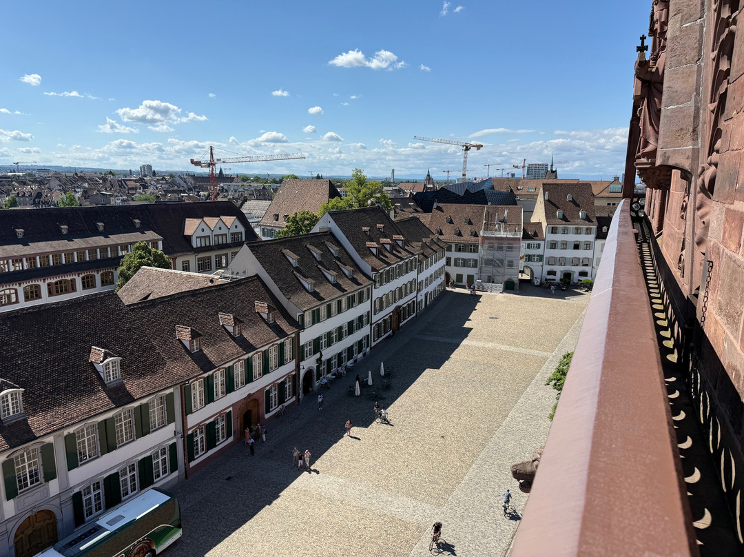 Müensterplatz-巴塞尔必去景点