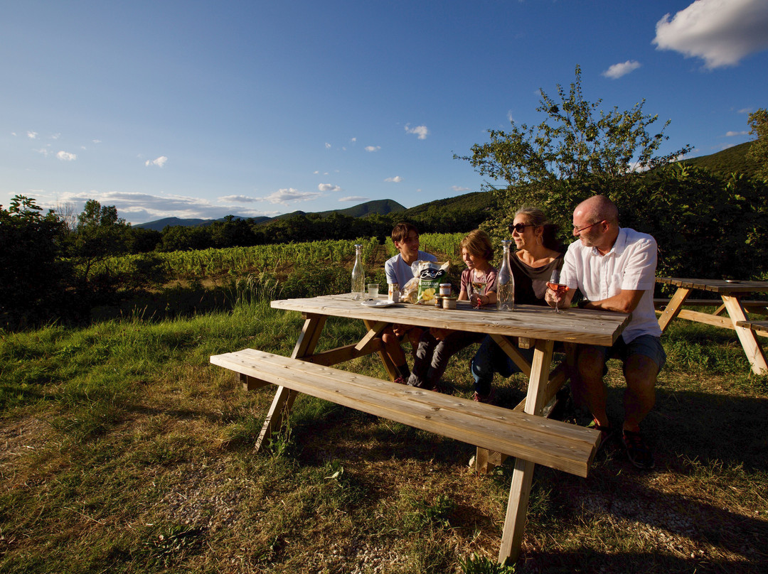 Domaine de la Bouvaude-Rousset-les-Vignes必去景点