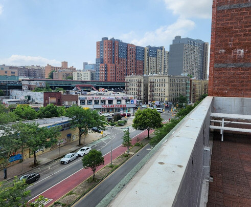 Highbridge Hotel主图