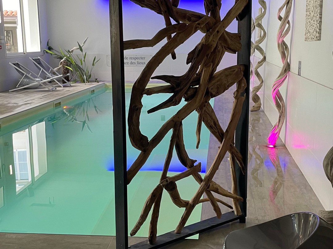 巴恩斯大酒店主图