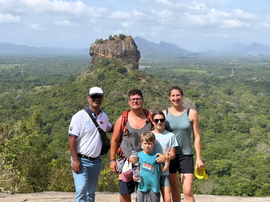 NSS Tours-尼甘布必去景点