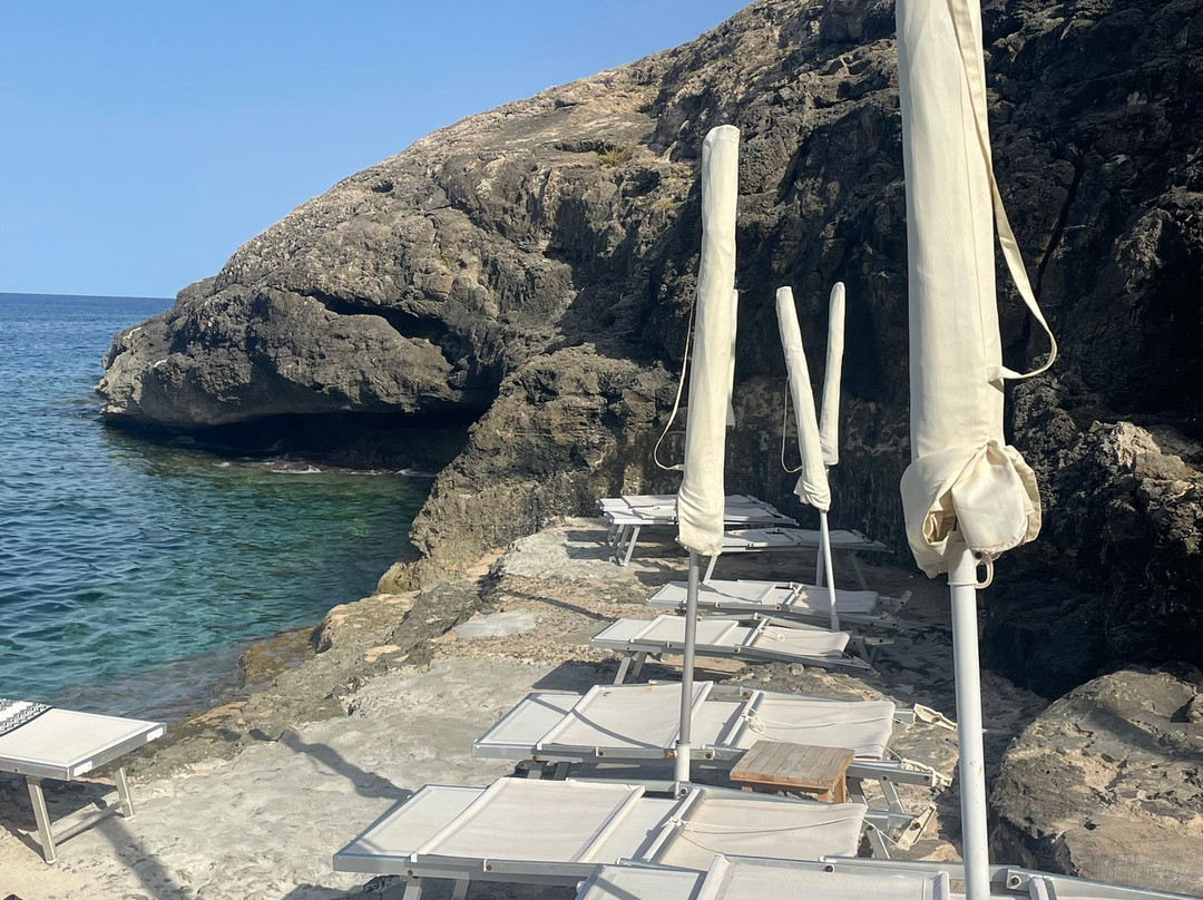 Cala Creta-兰佩杜萨必去景点