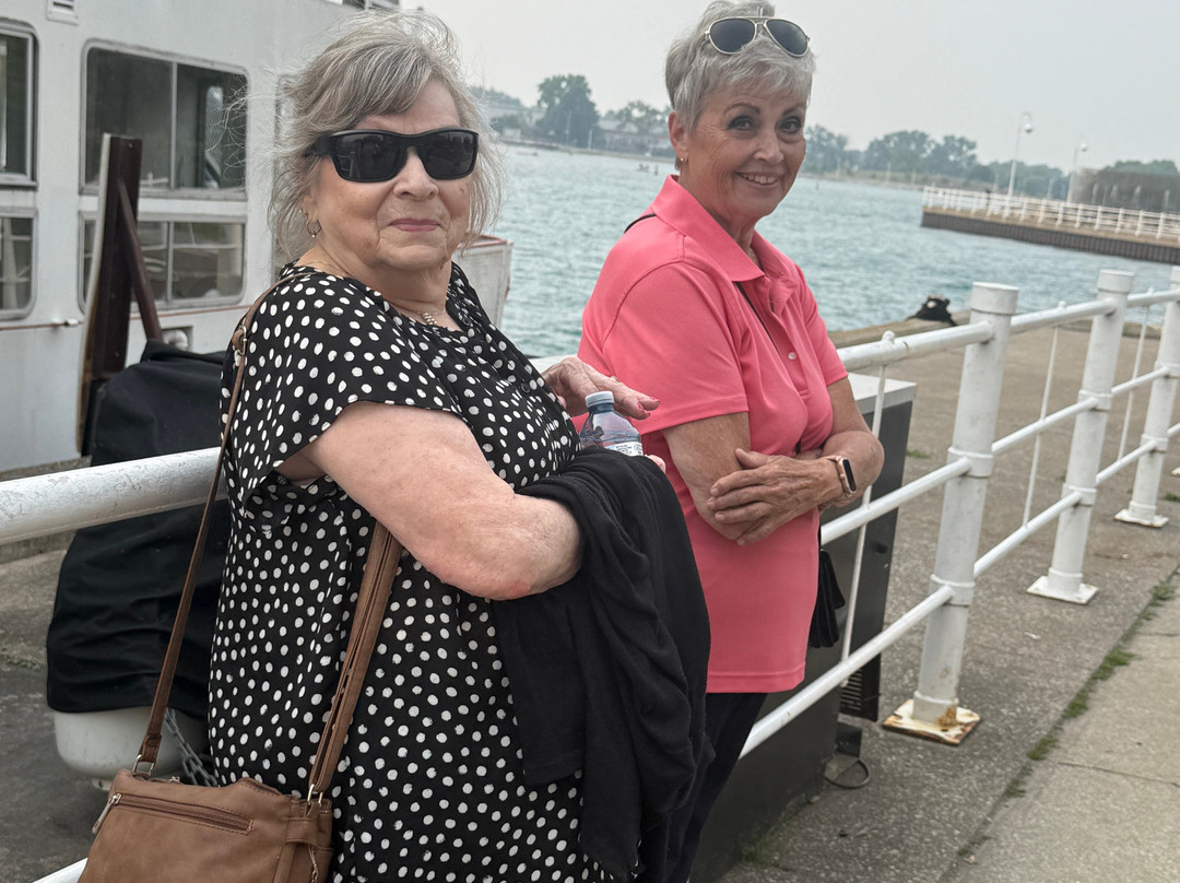 Duc d'Orleans II Cruise Boat - Day Tours-Sarnia必去景点