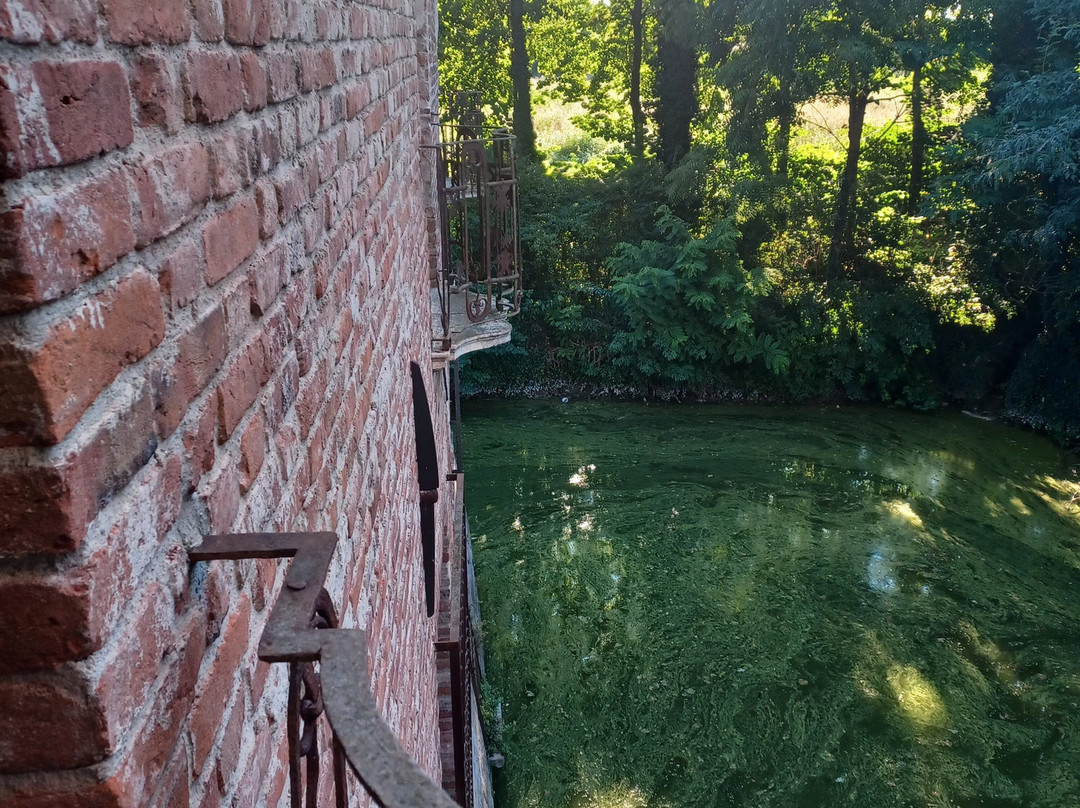 Castello di Padernello-Borgo San Giacomo必去景点