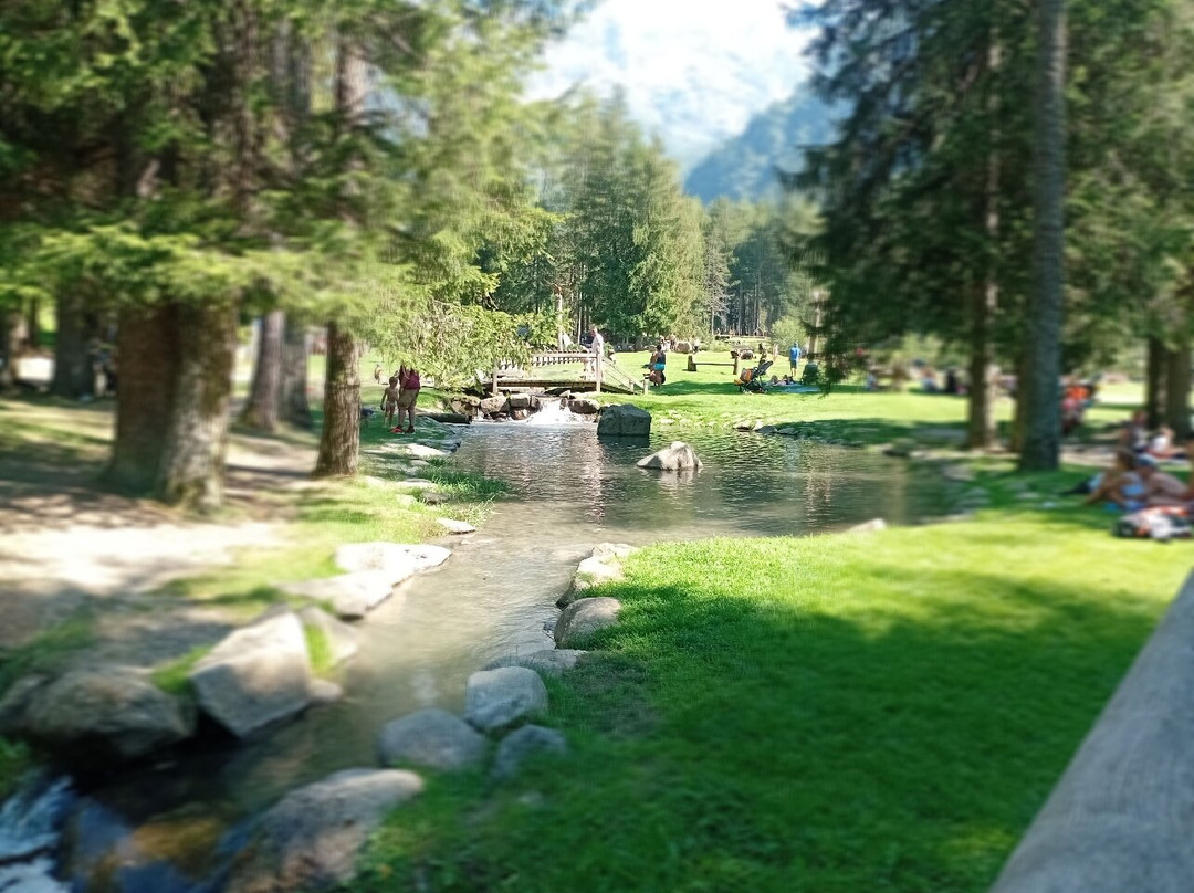 Sozzine Park-蓬泰迪莱尼奥必去景点