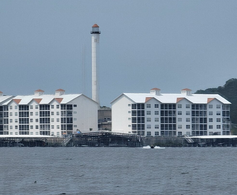 Celebration Cruises-Lake Ozark必去景点